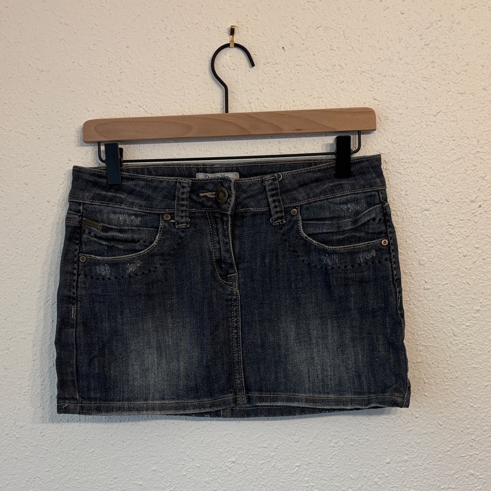 Stylish Dark Jean Mini Skirt